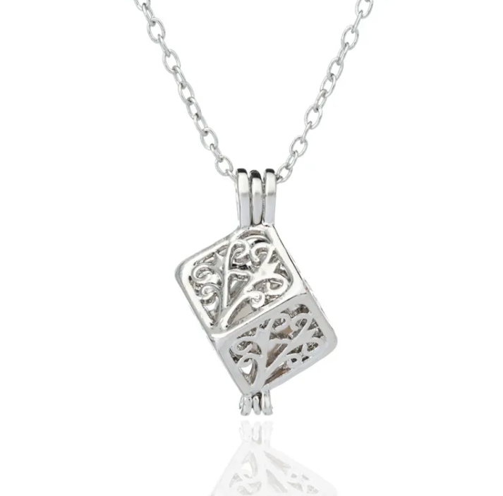 Natural Pearl Oyster Pendant Necklace | Coastal Charm