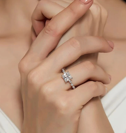 Geometric square shiny diamond engagement ring with sleek modern design