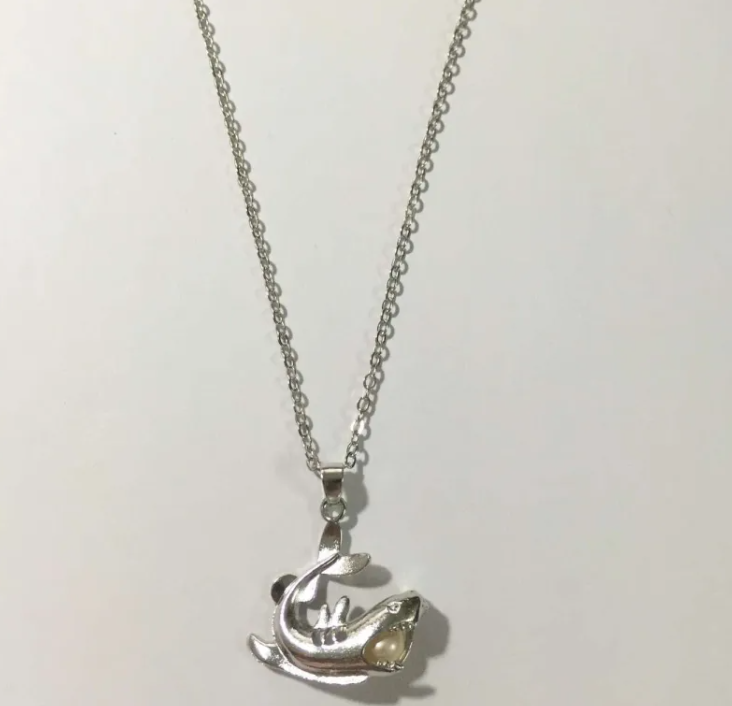 Natural Pearl Oyster Pendant Necklace | Coastal Charm