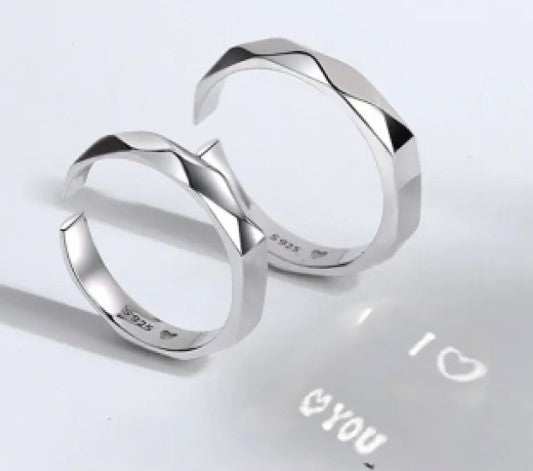 S925 Sterling Silver Engagement Ring with Love Pattern