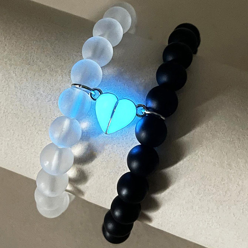 Glow-in-the-Dark Heart Bracelet Set | Crown Beads