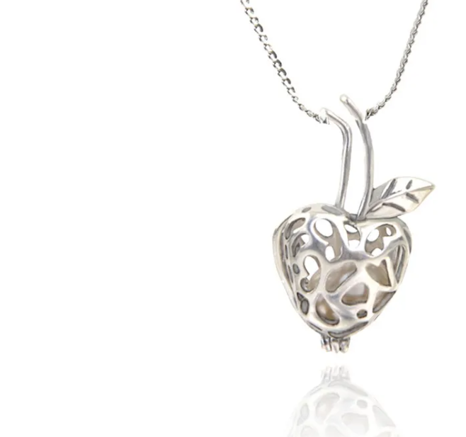 Natural Pearl Oyster Pendant Necklace | Coastal Charm
