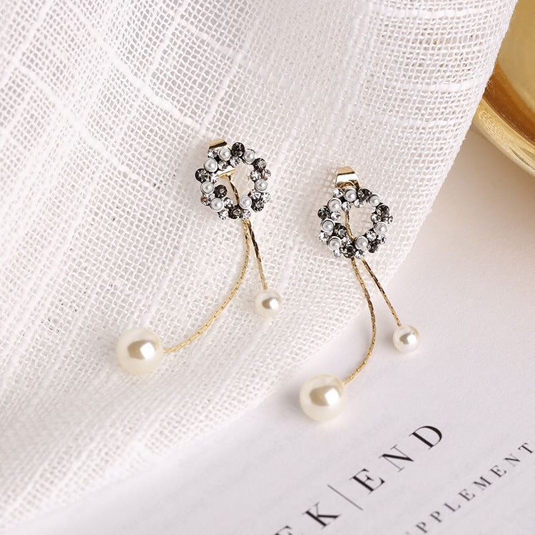 Orecchini con Perle Dorate | Dettagli Strass a Festone