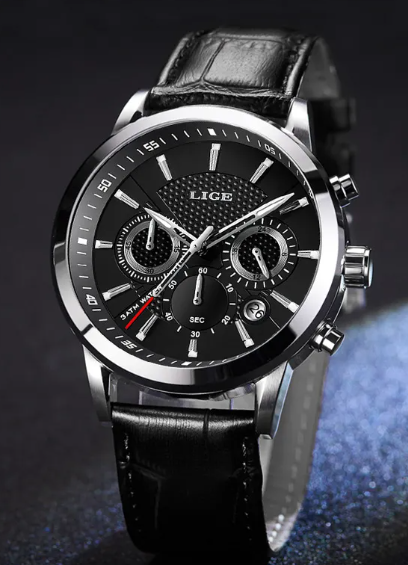 Mens stylish quartz sports watch with multiple strap options