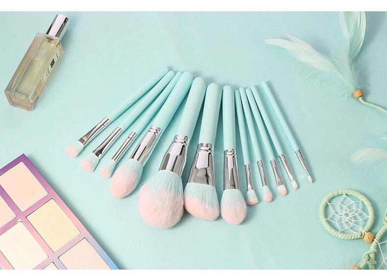Ultra soft makeup brush set with colorful handles and leather pouch