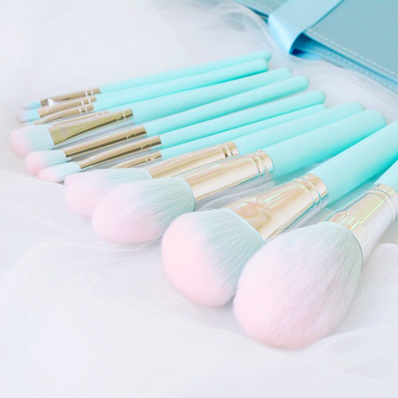 Ultra soft makeup brush set with colorful handles and leather pouch